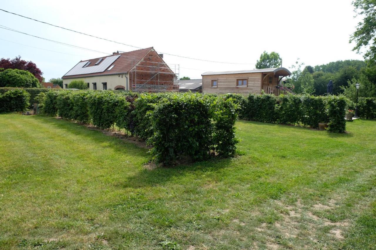 Camping des Saules Jurbise Exterior foto